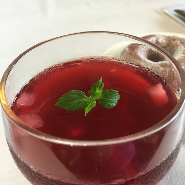 What is Hibiscus tisane and why is it healthy?